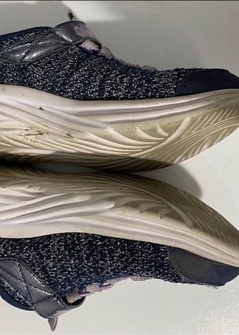 30 Beden Orijinal skechers Spor Ayakkabı 30/19