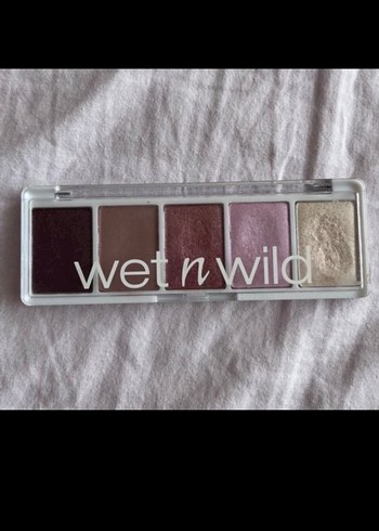 Wet n wild