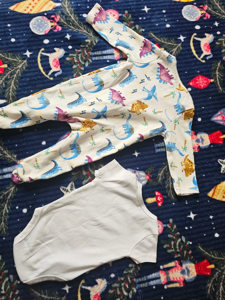 Renkli Desenli Beyaz Bebek Tulum ve Body Seti - Görsel 2