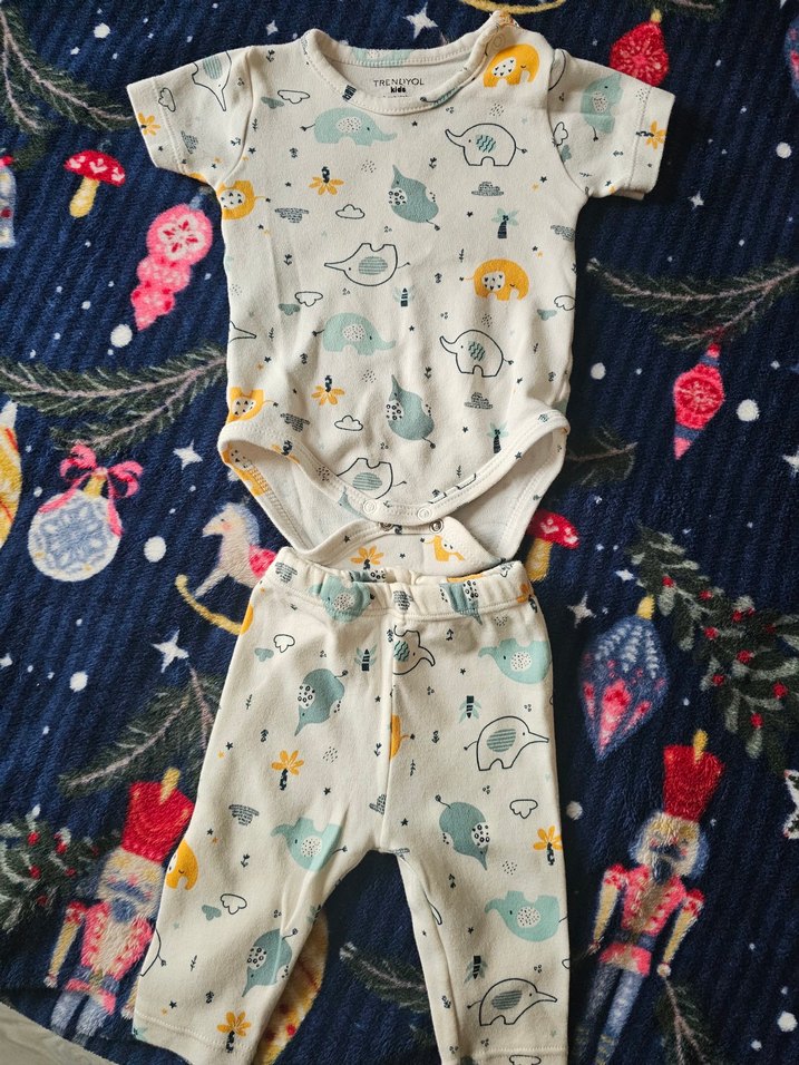 Renkli Baskılı Erkek Bebek Kısa Kollu Body - Görsel 3