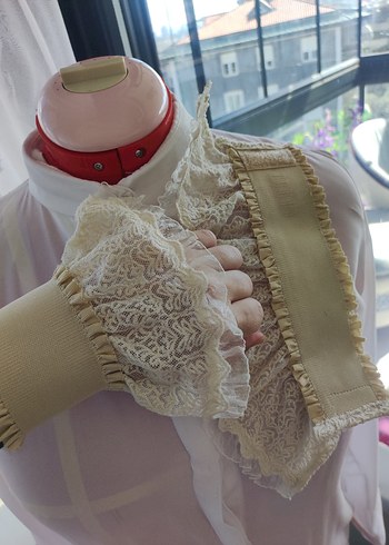 Nakışlı Bej Emzirme Korsesi - Görsel 3