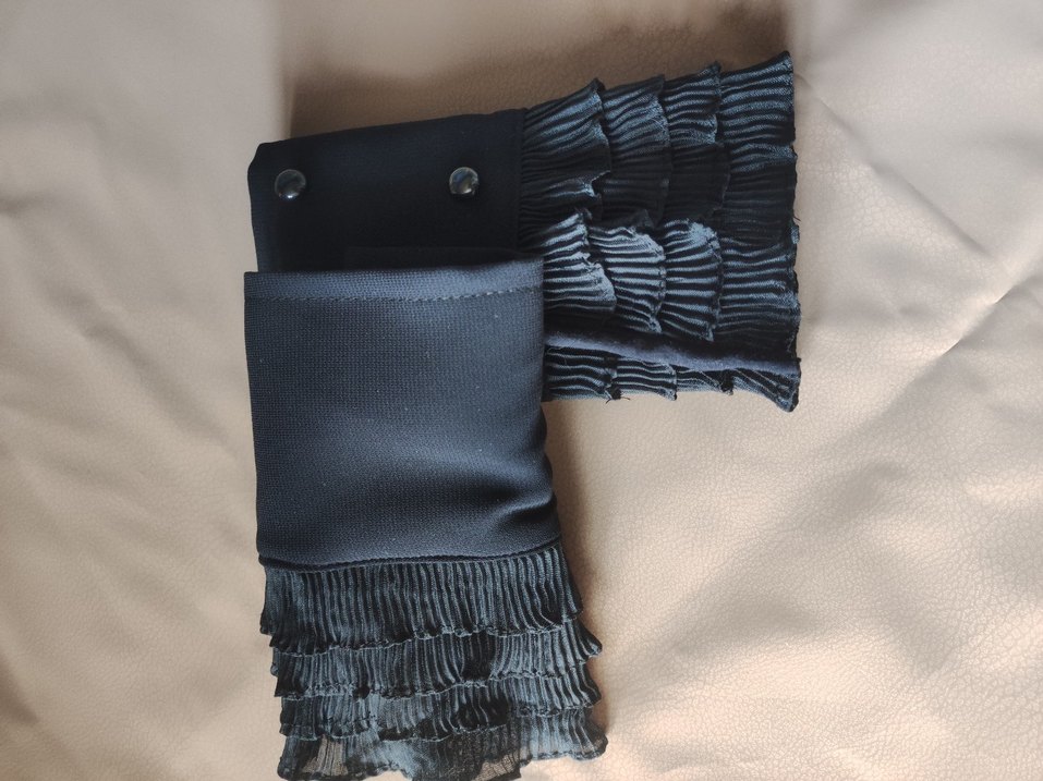 Piliseli Siyah Gotik Hamile Eteği - Görsel 2