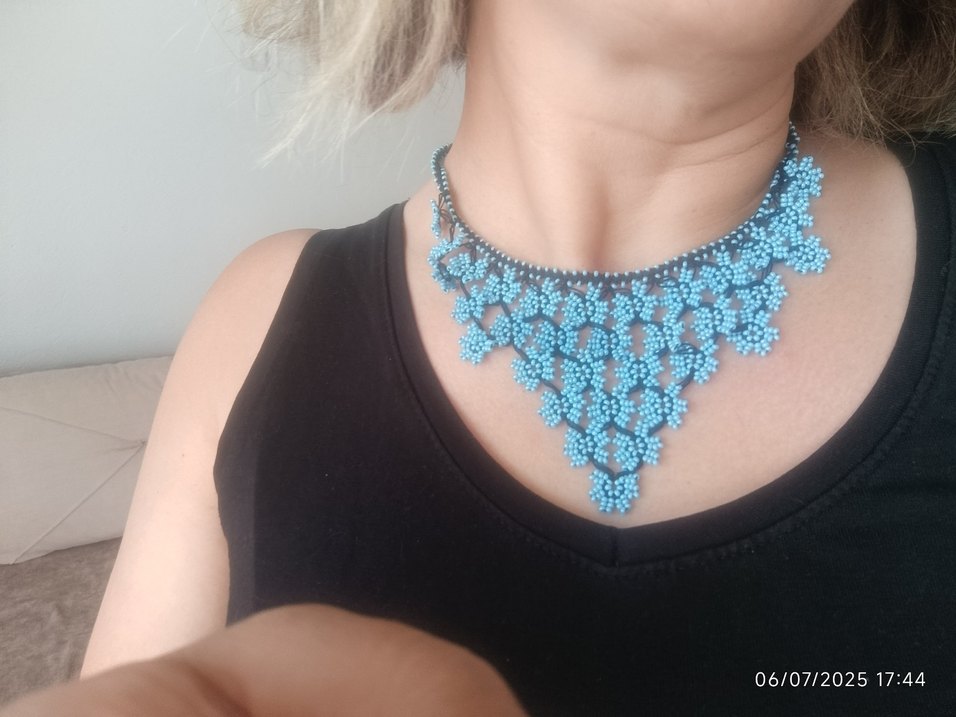 Turkuaz Boncuk İşlemeli Bohem Kolye - Görsel 2