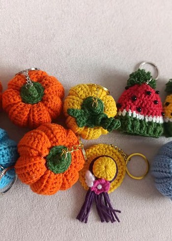 Renkli Örgü Kadın Anahtarlıklar - Görsel 6