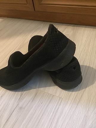 Yeni ayakkabı