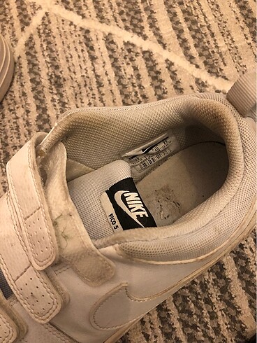 40 Beden beyaz Renk Orjinal nike
