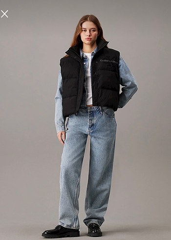 Calvin Klein Siyah Kadın Şişme Yelek - Görsel 7