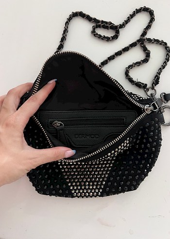 Siyah Yılan Desenli Zincir Detaylı Deri Çanta - Görsel 7
