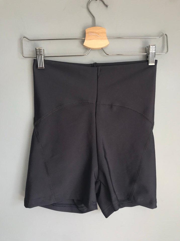 Kadın yeni ve etiketli biker şort - Görsel 2