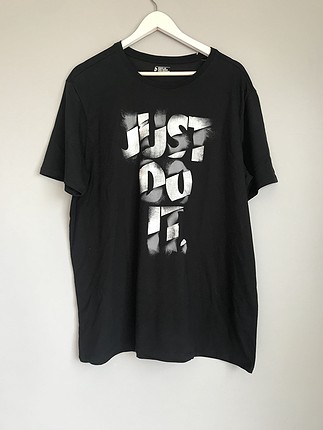Nike Nike yeni tişört