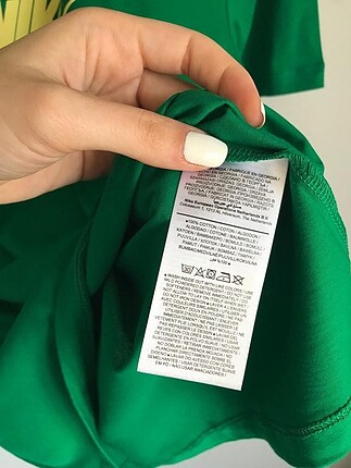 m Beden yeşil Renk Nike M Yeni Tişört