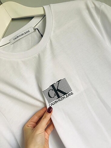 Calvin Klein Calvin Klein L Yeni Tişört