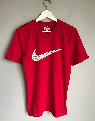 Nike S Yeni Tişört