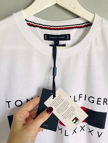 s Beden beyaz Renk Tommy Hilfiger S Yeni Tişört