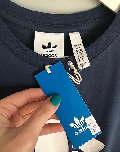 s Beden lacivert Renk Adidas S Yeni Tişört