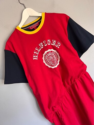 s Beden kırmızı Renk Tommy hilfiger elbise