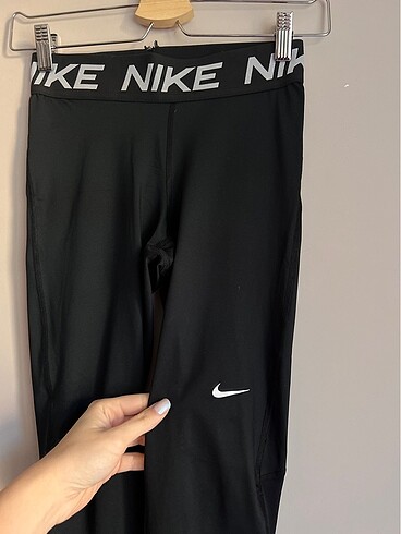 s Beden Nike tayt