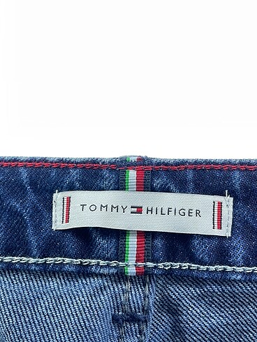 38 Beden çeşitli Renk Tommy Hilfiger Jean / Kot %70 İndirimli.