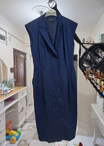 Lacivert Düğmeli Kolsuz Uzun Elbise - Görsel 2