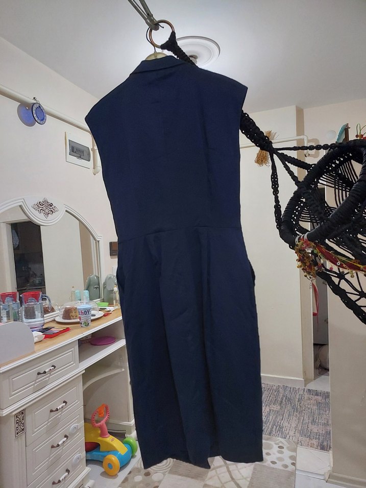 Lacivert Düğmeli Kolsuz Uzun Elbise - Görsel 5