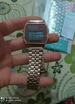 Saat rose Gold