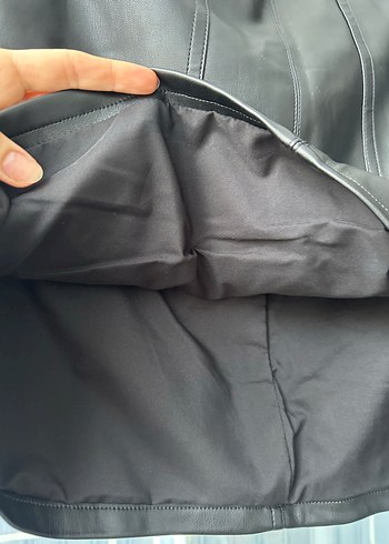 Marks & Spencer Siyah Deri Mini Etek