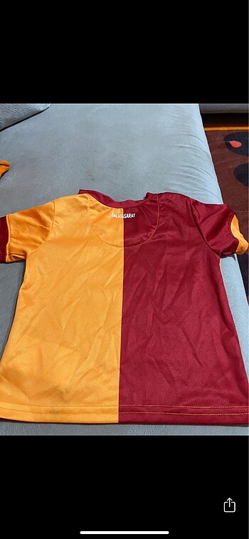 12-18 Ay Beden kırmızı Renk Galatasaray tişört