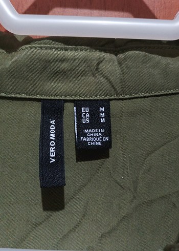 m Beden yeşil Renk Vero moda parlak haki yeşili gömlek elbise