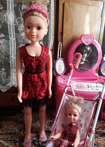  Beden Büyük boy barbie bebek makyaj masası çocuk arabası ve kız bebeği
