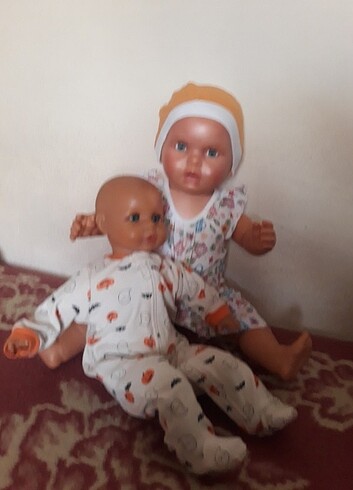 Konuşan büyük boy bebek ve yatan bebekle birlikte verilecek 
