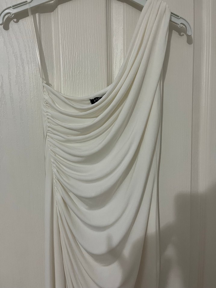 Beyaz Drapeli Uzun Abiye Elbise - Görsel 4
