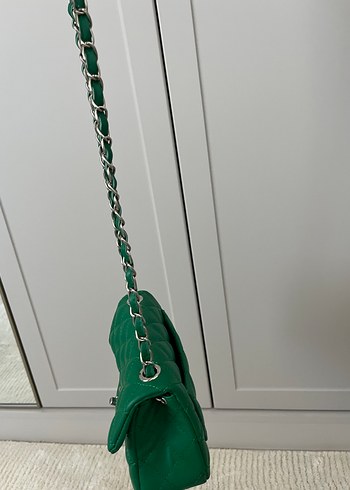  Beden yeşil Renk Chanel çanta