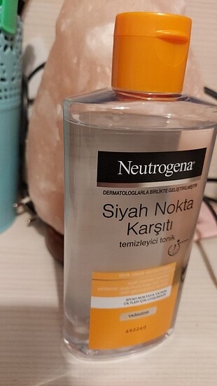 Beden Neutrogena Siyah nokta karşıtı tonik
