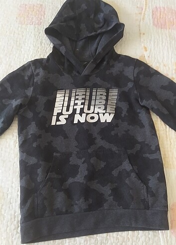 LC Waikiki sweatshirt 