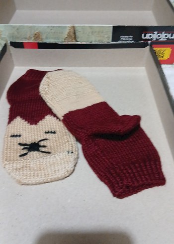 Bordo Nakışlı Kız Çorabı - Görsel 2