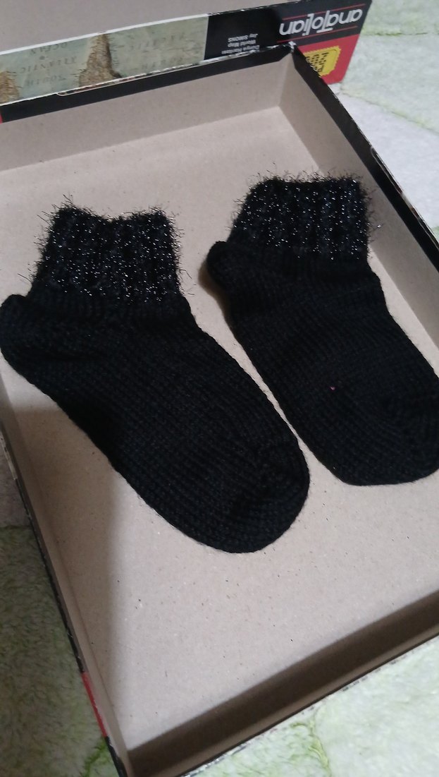 Siyah Kız Çorabı Triko - Görsel 3