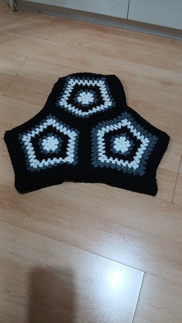 Siyah Desenli Örgü üst - Görsel 2