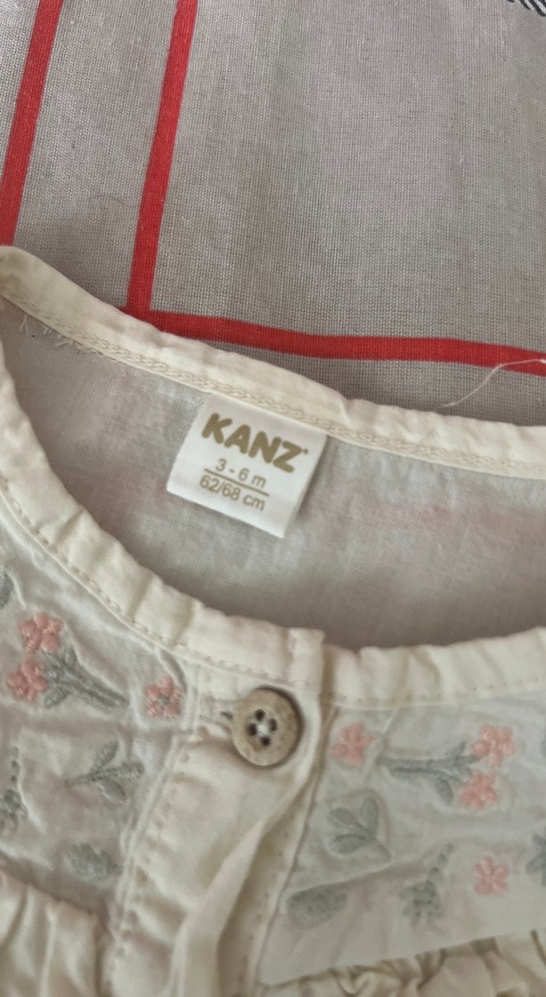 Kız Çocuk Nakışlı Düğmeli Kolsuz gömlek - Görsel 4