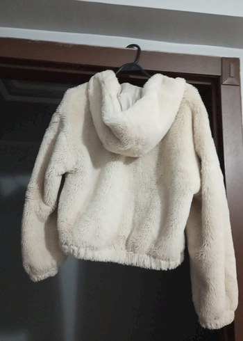 LC Waikiki Beyaz Kapüşonlu Kürklü Kadın Ceket
