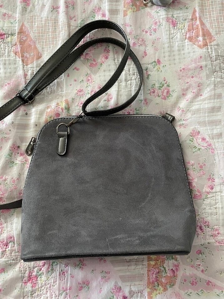 GUESS Gri Süet Kadın Çanta - Görsel 2