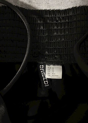 xs Beden siyah Renk Siyah H&M Fırfırlı Üst