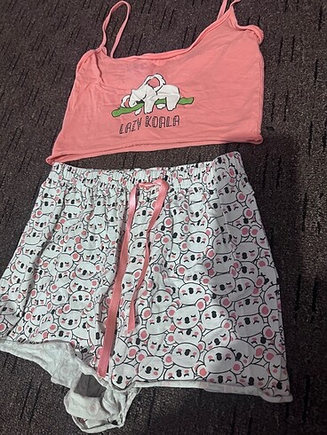 Diğer Pijama takımı