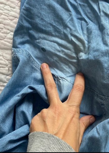 Kapüşonlu ince gömlek - Görsel 4