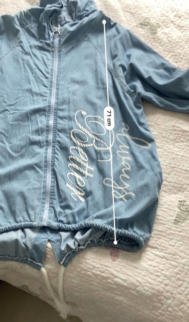 Kapüşonlu ince gömlek - Görsel 3