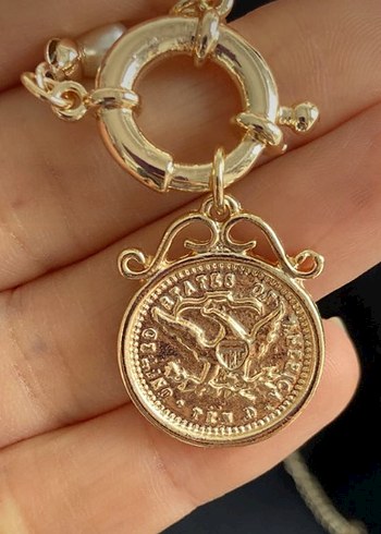 Gold Zincir Detaylı Madalyon Kolye - Görsel 2