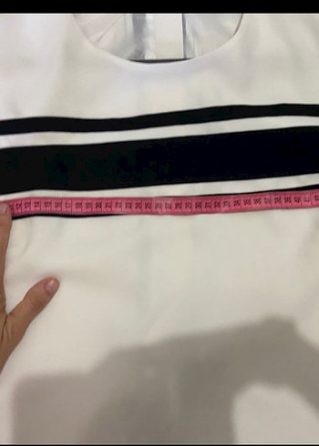 Kısa Kollu Beyaz Midi Elbise - Görsel 3