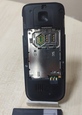 Beyaz Klasik Tuşlu Telefon - Görsel 4