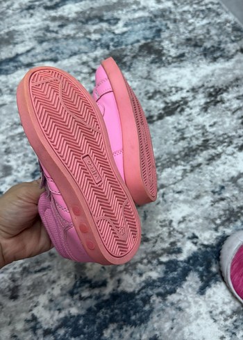 Vicco Vicco Kız Çocuk Pembe Cırt Cırtlı Spor Ayakkabı