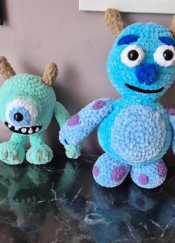 Amigurumi sevimli canavarlar pelus