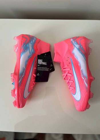 Nike Pembe Erkek Futbol Kramponu